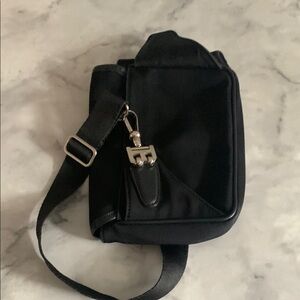 Bally Men’s Black Sling Bag, pre-owned